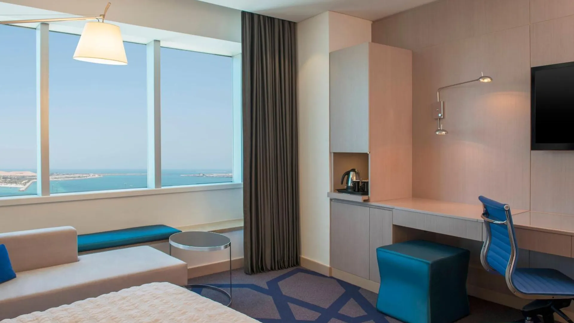 Le Royal Meridien Абу-Даби
