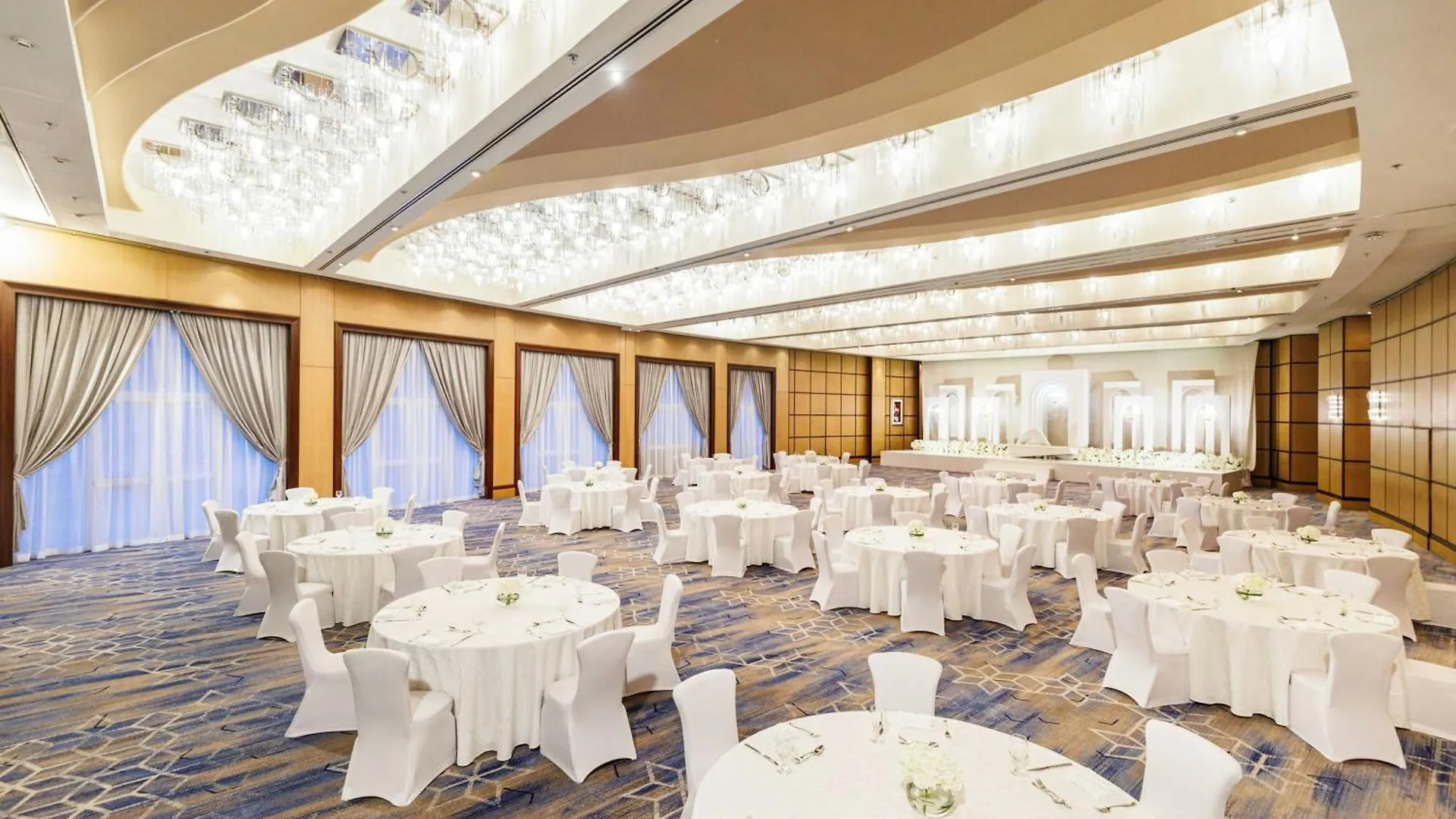 Le Royal Meridien Abú Dhabí Hotel